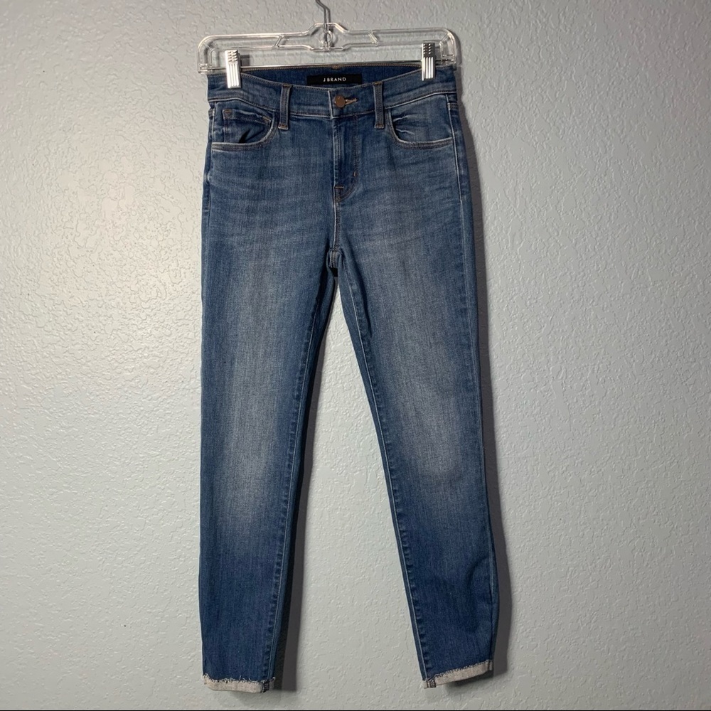 J Brand Skinny Mid Rise Released Hem Jeans